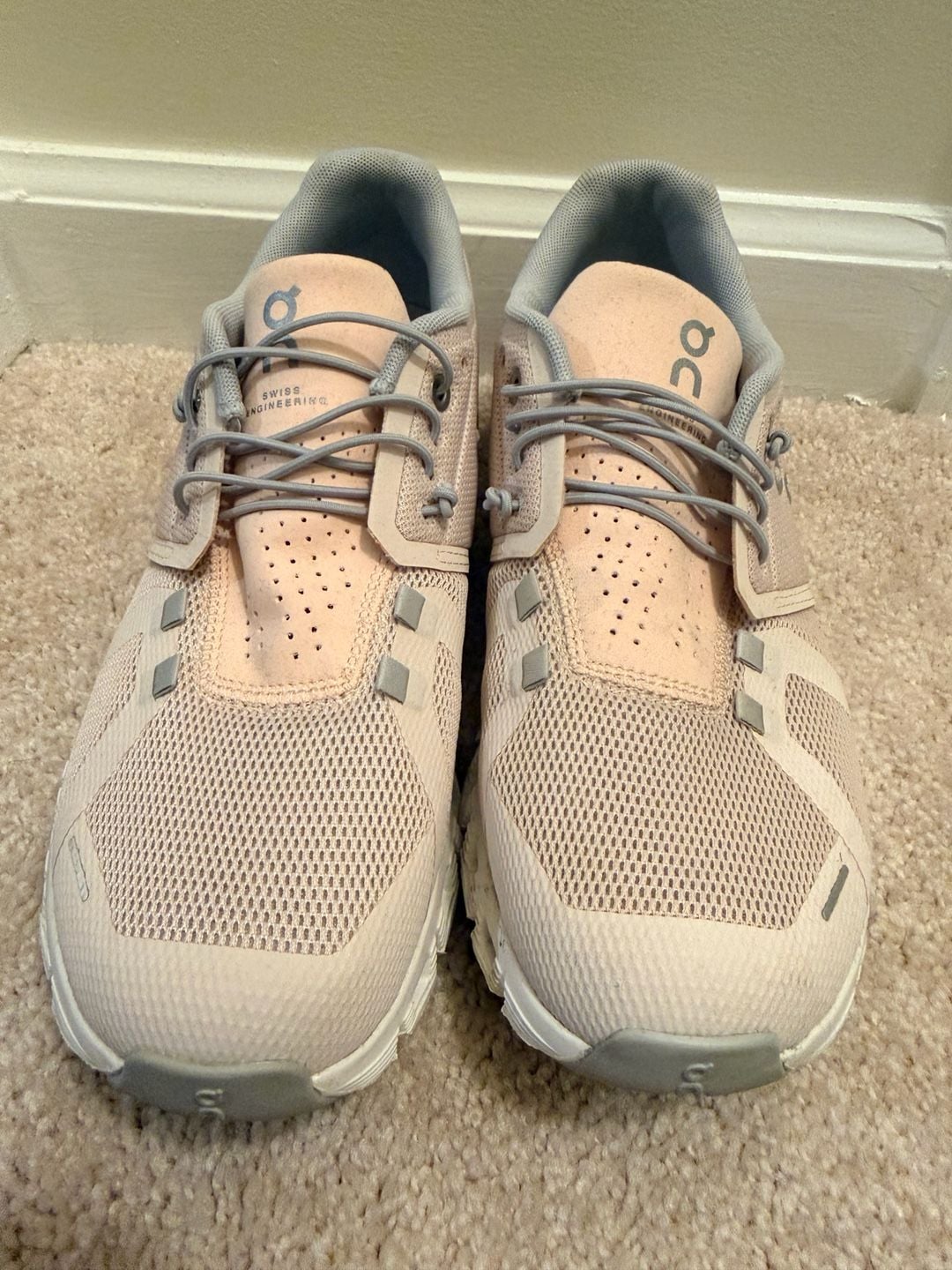 On Cloud 5 Size US W9 Rose Brown Fog Sneakers- Womens 8