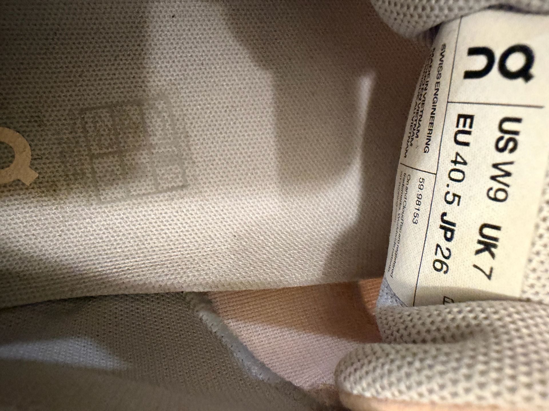 On Cloud 5 Size US W9 Rose Brown Fog Sneakers- Womens 4