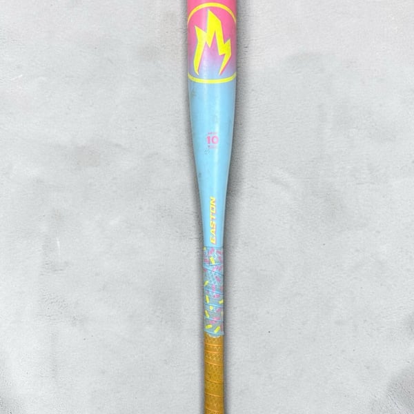 Easton Hype Fire -10 Junior Big Barrel Bat 26 Inch 16 Oz custom handle grip