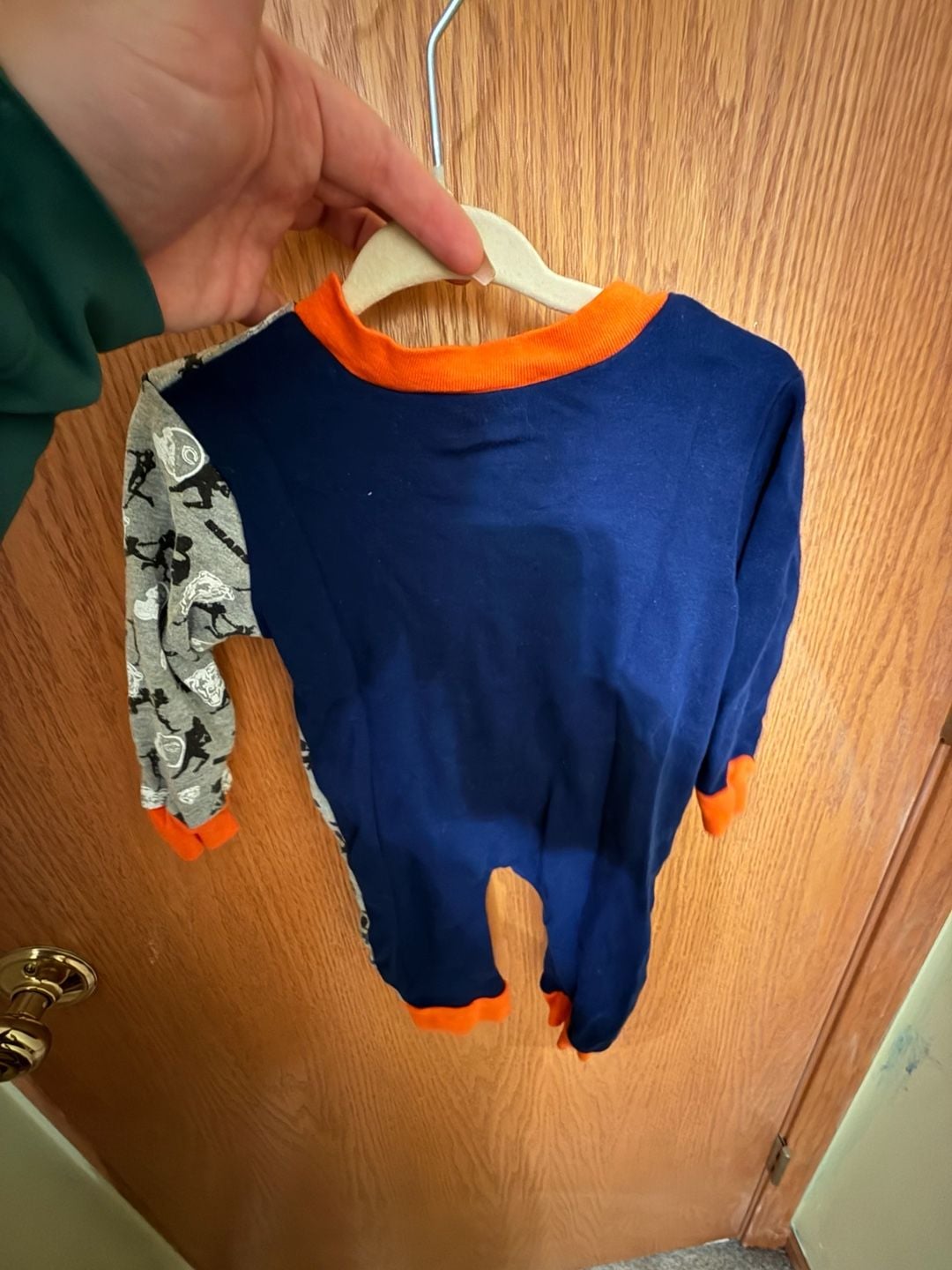 Ultra Game NFL Chicago Bears Baby Coverall Size 6-9M Blue Gray 4