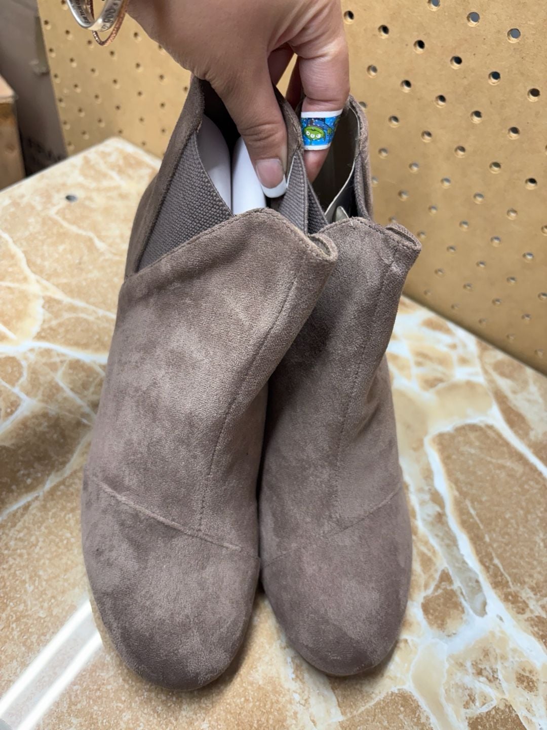 Dunes Zoey Wedge Bootie Size 6 Taupe Suede Ankle Boots 4