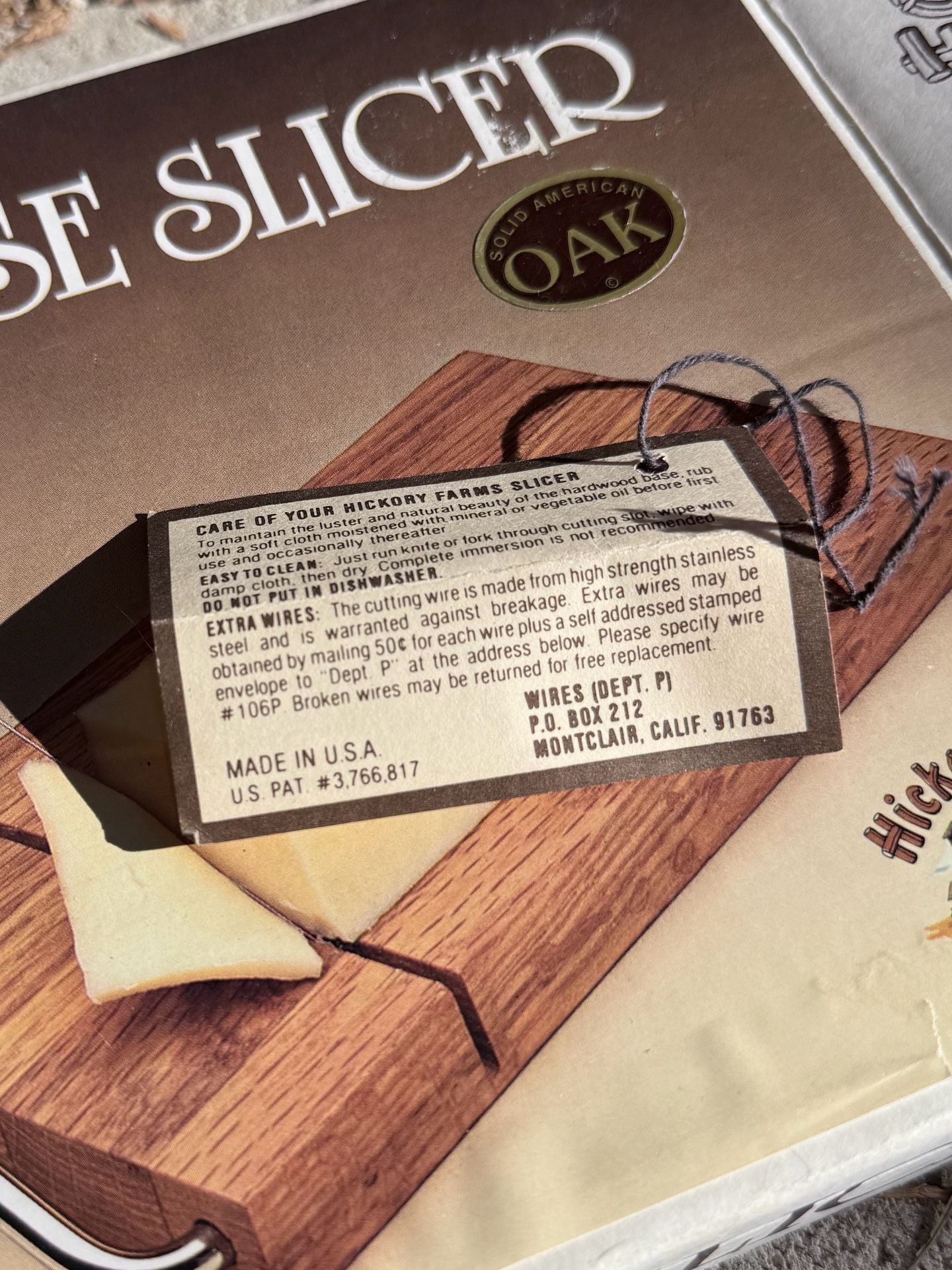 Hickory Farms Solid American Oak Cheese Slicer Model 106P with Box 4