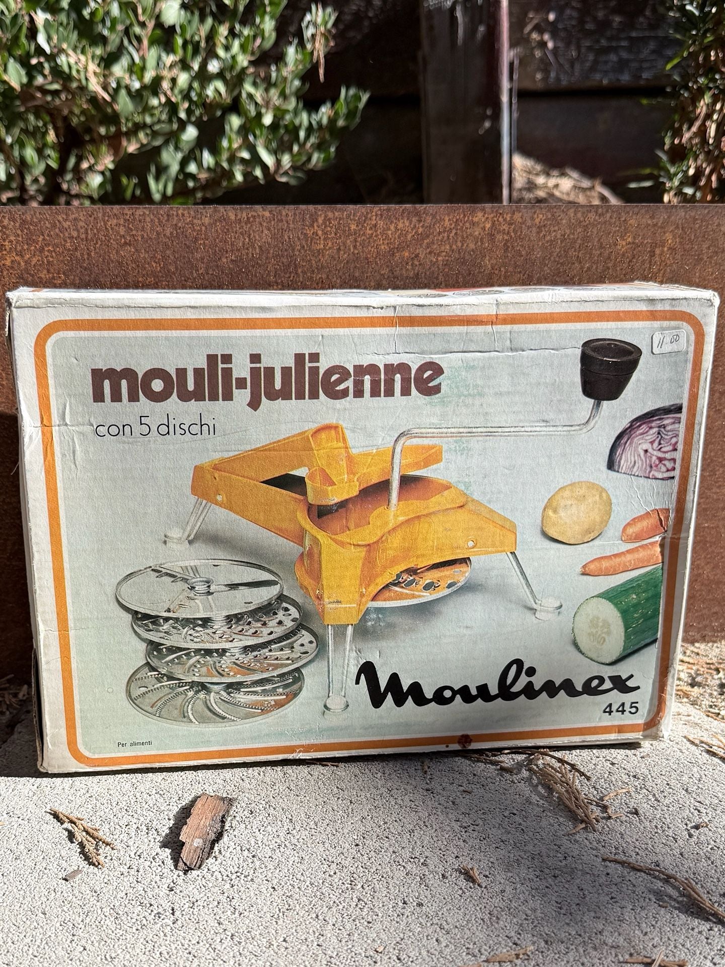 Moulinex Mouli-Julienne 445 Vegetable Slicer Shredder Grater with 5 Discs 1