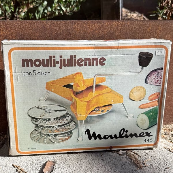 Moulinex Mouli-Julienne 445 Vegetable Slicer Shredder Grater with 5 Discs