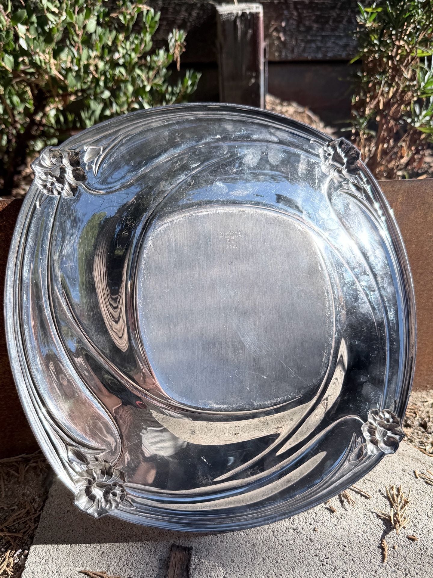 1847 Rogers Bros. Daffodil Serving Tray 9926 Silverplate Art Nouveau 3