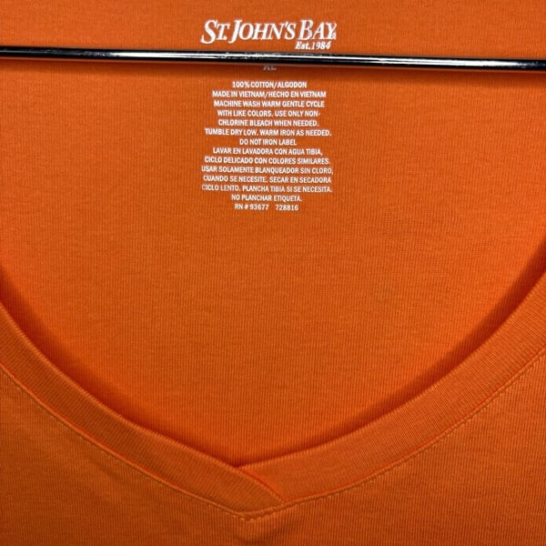 St. John's Bay V-Neck T-Shirt Size XL Orange Cotton