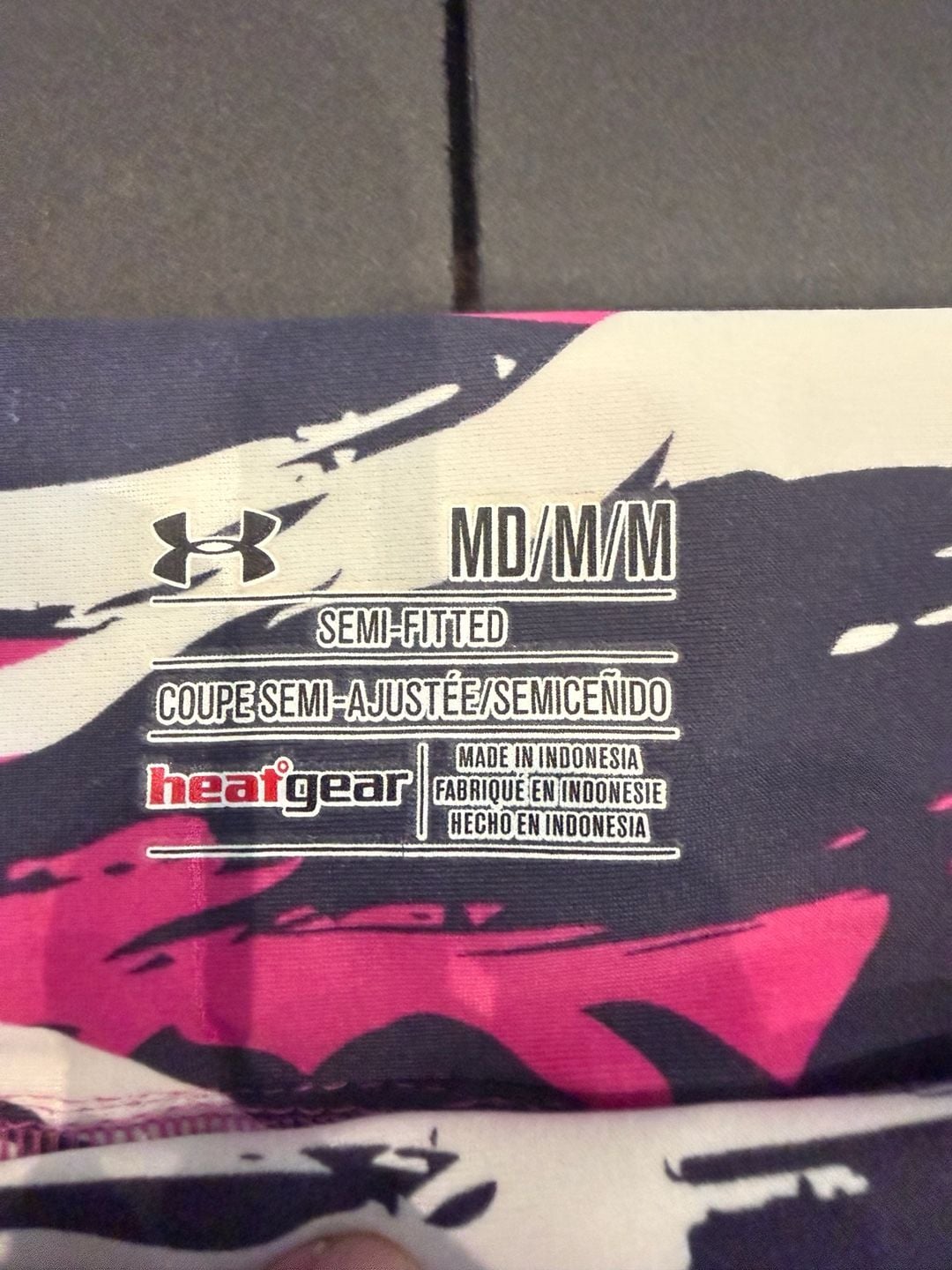 Under Armour HeatGear Shorts Size MD 6