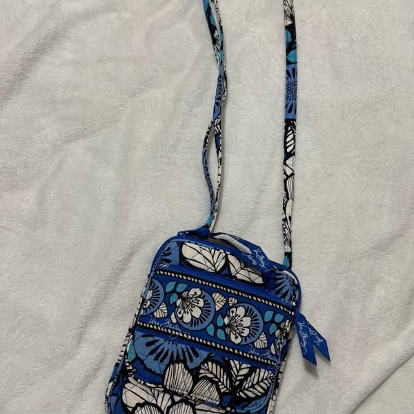 Vera Bradley Mini Hipster Crossbody Bag Blue White Floral Quilted