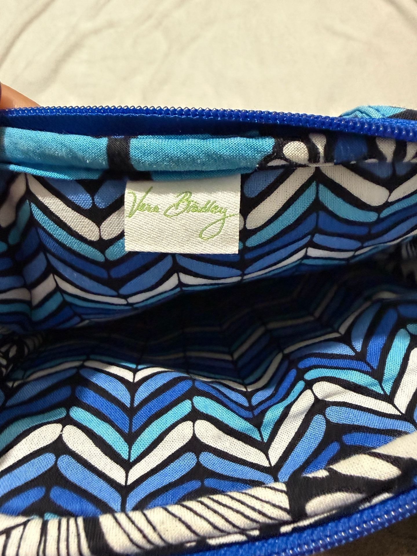 Vera Bradley Mini Hipster Crossbody Bag Blue White Floral Quilted 4