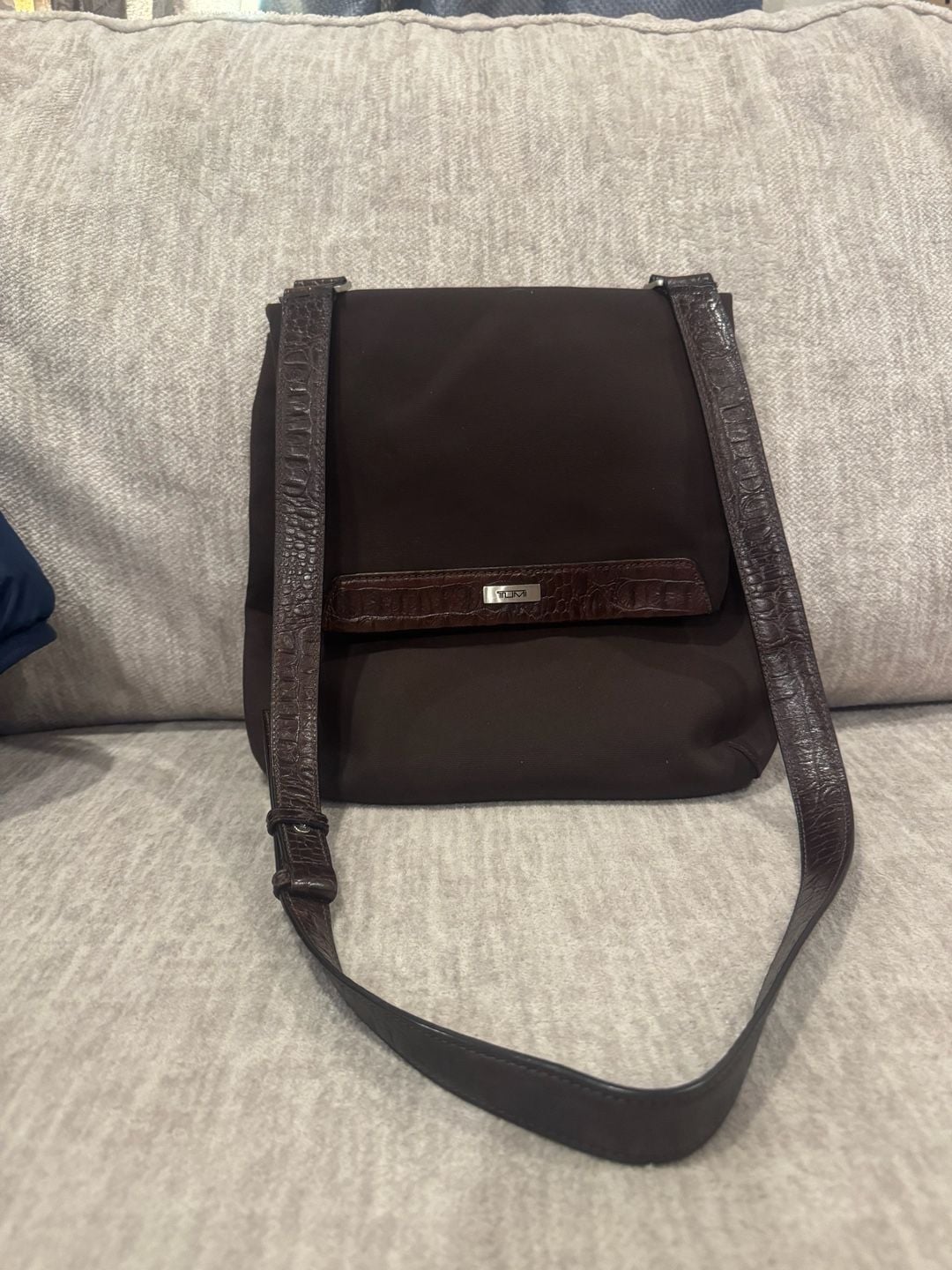 Tumi Brown Nylon Crossbody Shoulder Bag Crocodile Embossed Leather 2