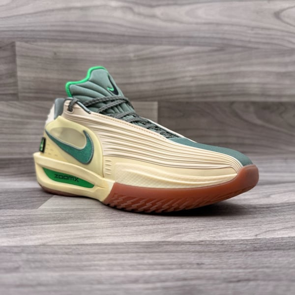 Nike Air Zoom GT Cut 3 Turbo Jrue Holiday Celtics IH2371-700 Men's Size 8
