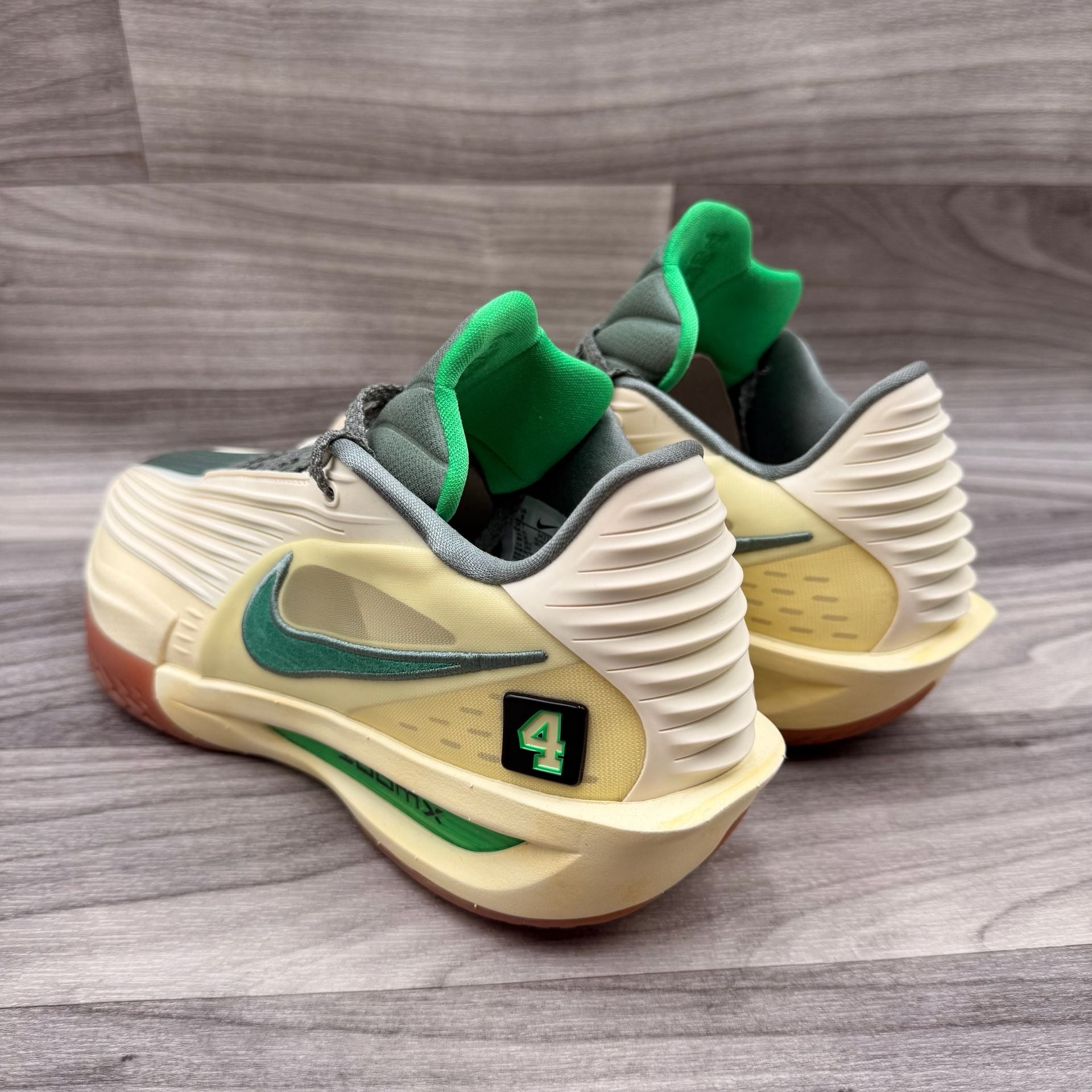 Nike Air Zoom GT Cut 3 Turbo Jrue Holiday Celtics IH2371-700 Men's Size 8
 9