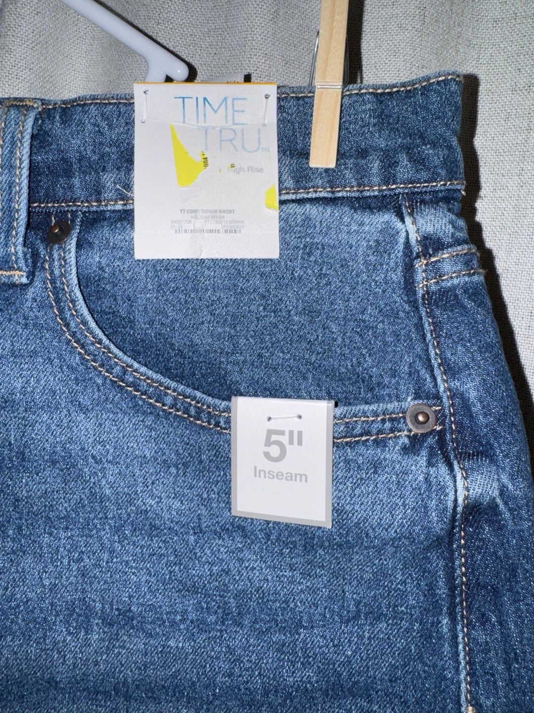 Product thumbnail 4