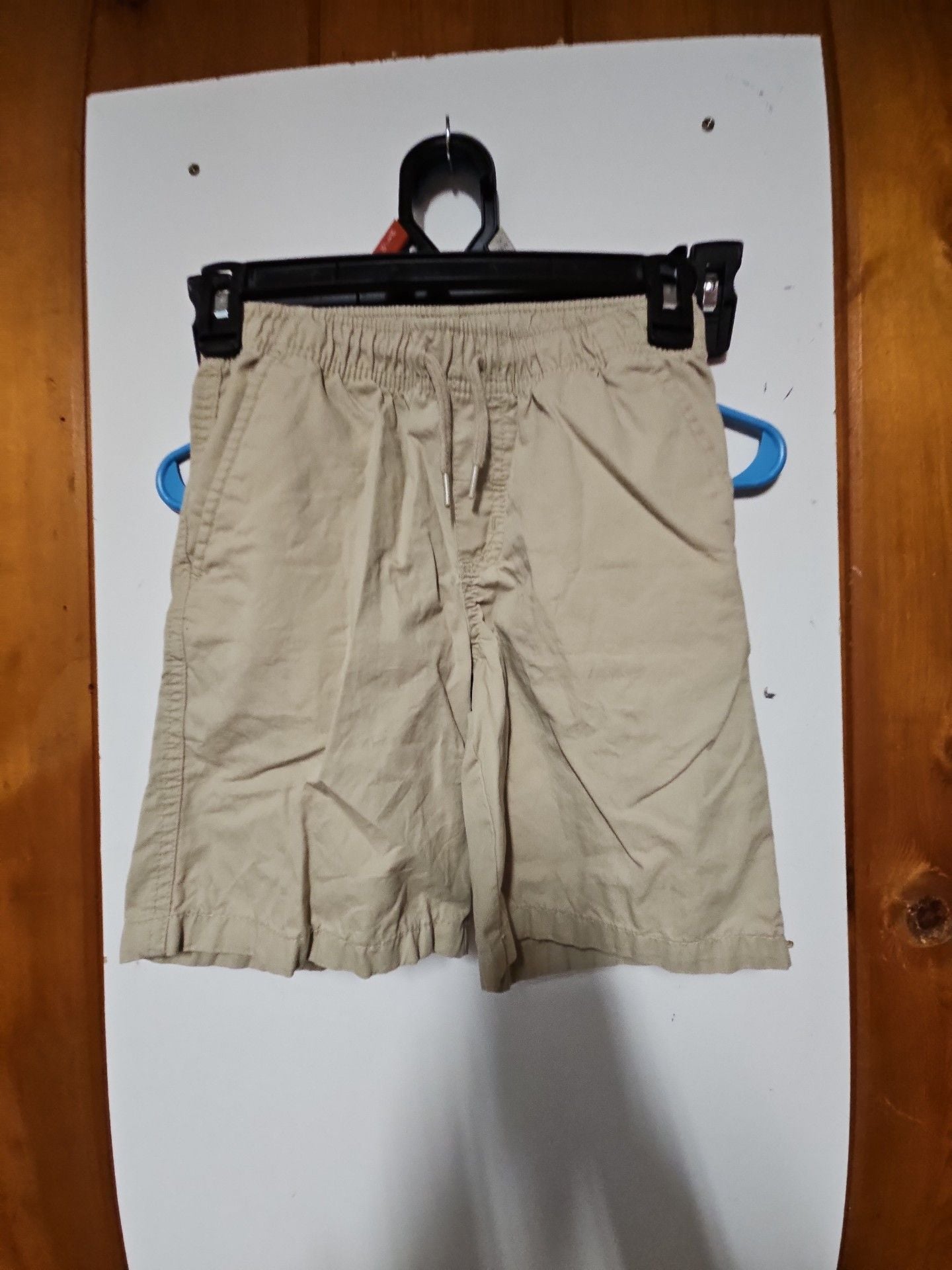 (483) Cat & Jack Khaki Shorts Size M 8 2
