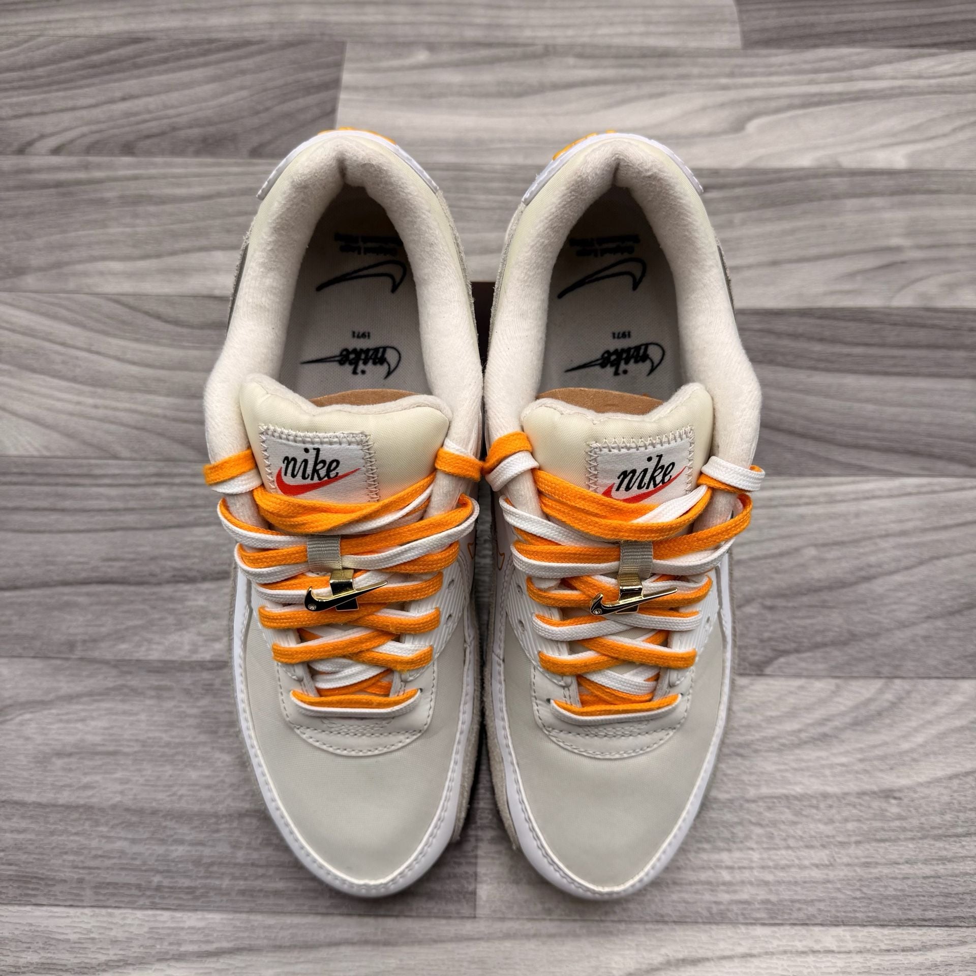 Nike Air Max 90 SE First Use White University Gold DA8709-100 Womens 9.5
 15
