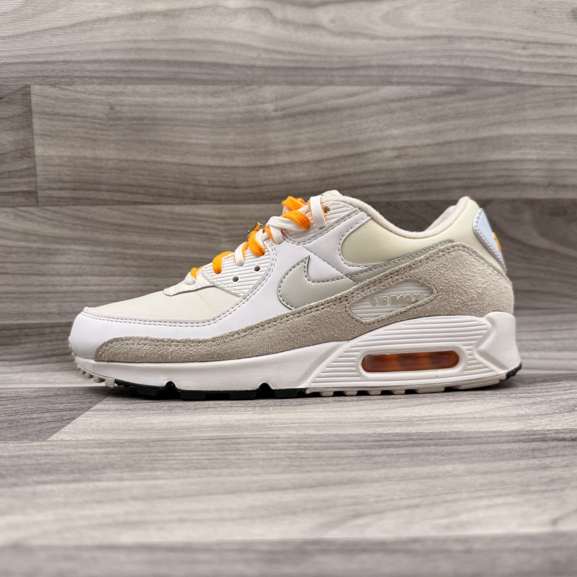 Nike Air Max 90 SE First Use White University Gold DA8709-100 Womens 9.5
 17