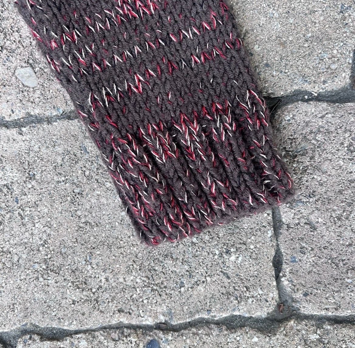 D&G Dolce & Gabbana Turtleneck Knit Sweater Size 38 Brown Burgundy 10