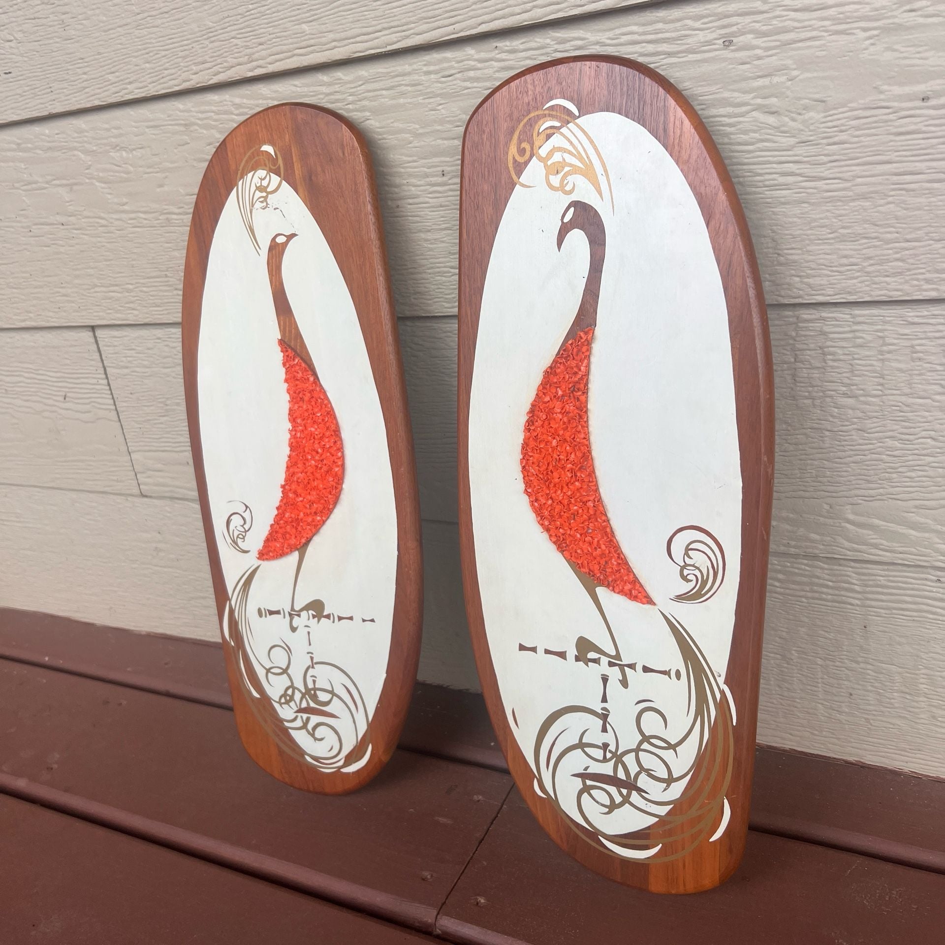 🔥 Vintage 1960s MID-CENTURY Wall Hangings Belart Pair of Peacocks On Walnut MCM 9