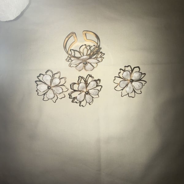 Enamel Flower Jewelry Set White Enamel Plumeria Bracelet And Ring