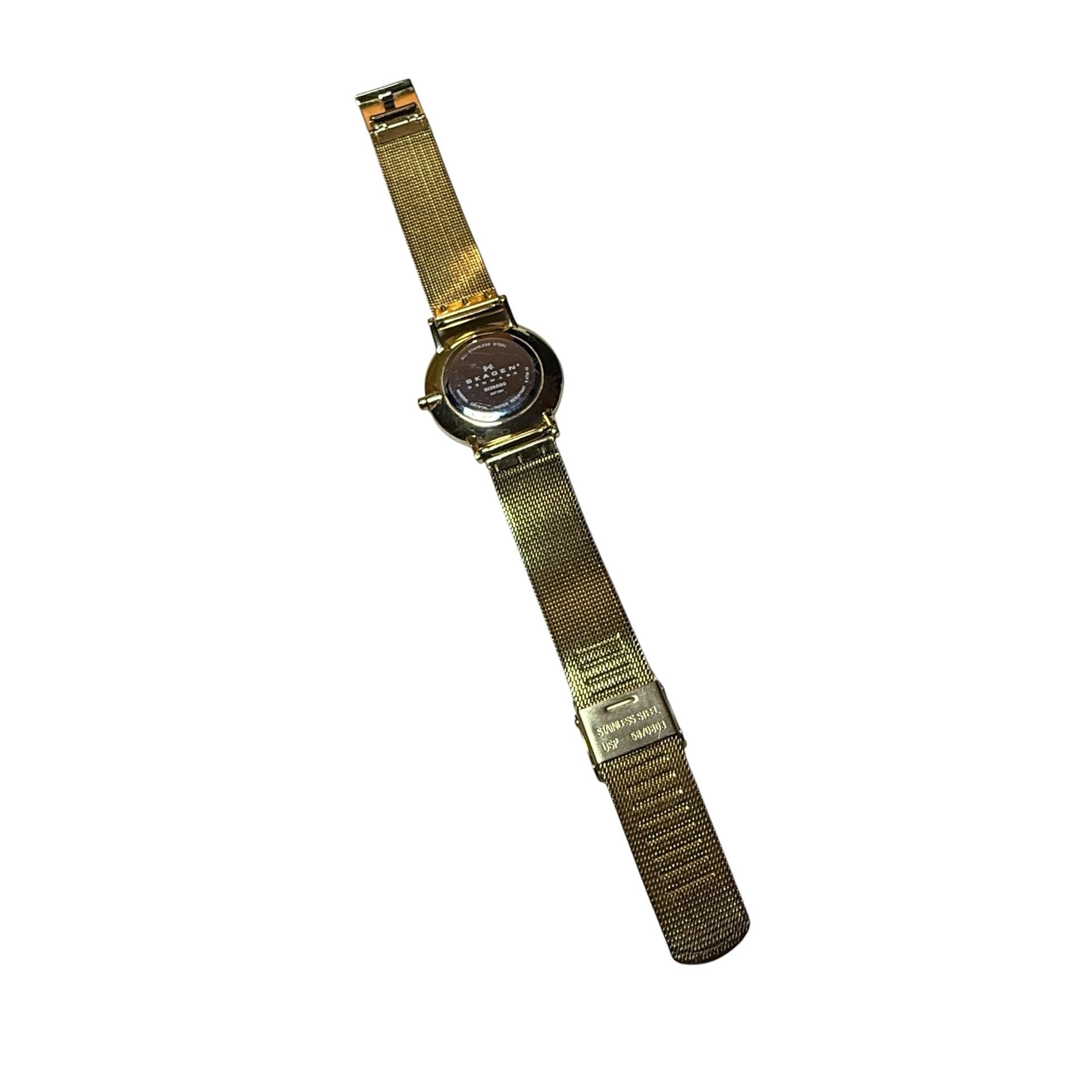 Skagen Denmark 922SGGG Gold Tone Mother Of Pearl Crystal Watch 6