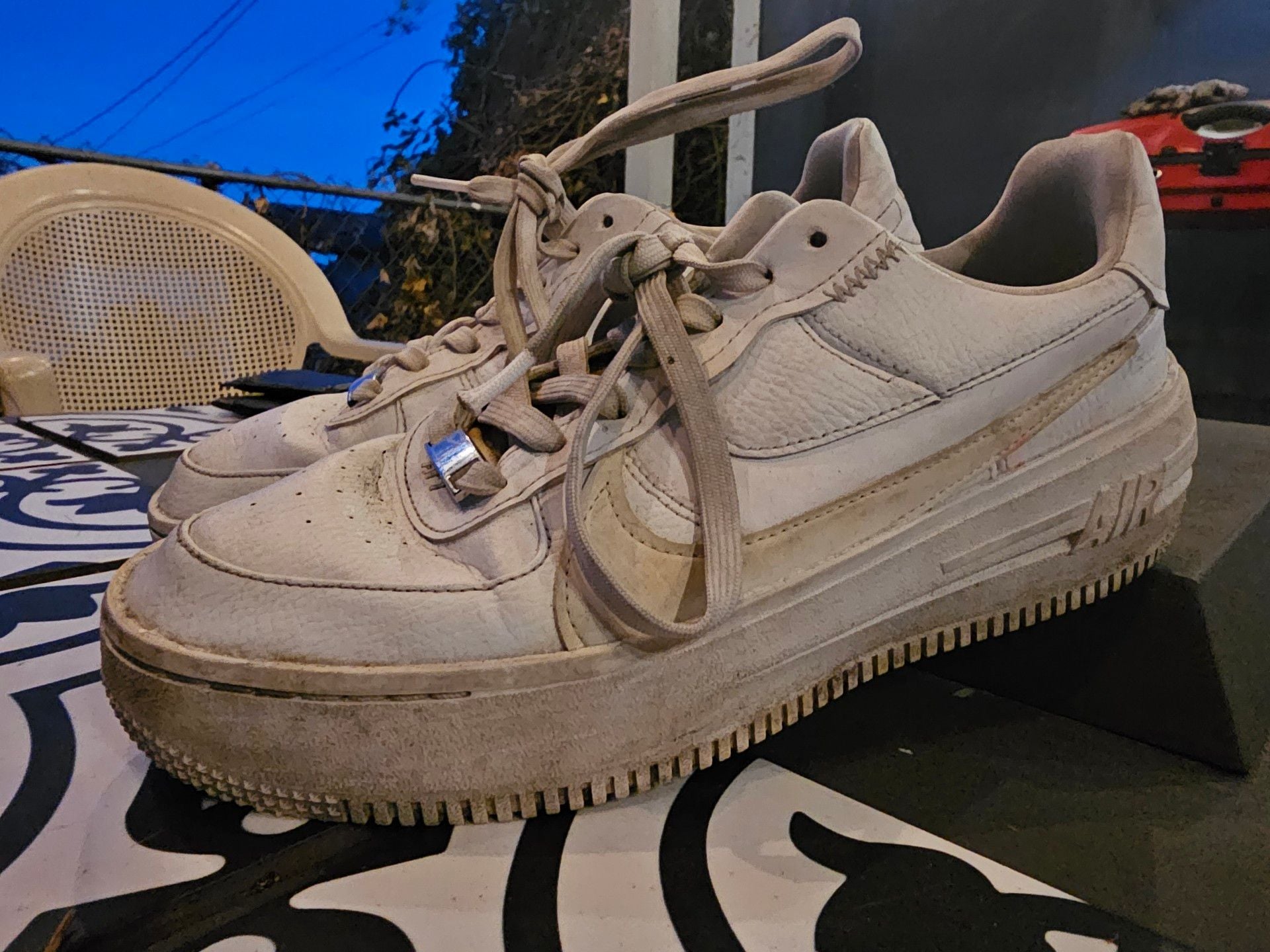 Nike Air Force 1 PLT.AF.ORM White Leather Platform Sneakers 1