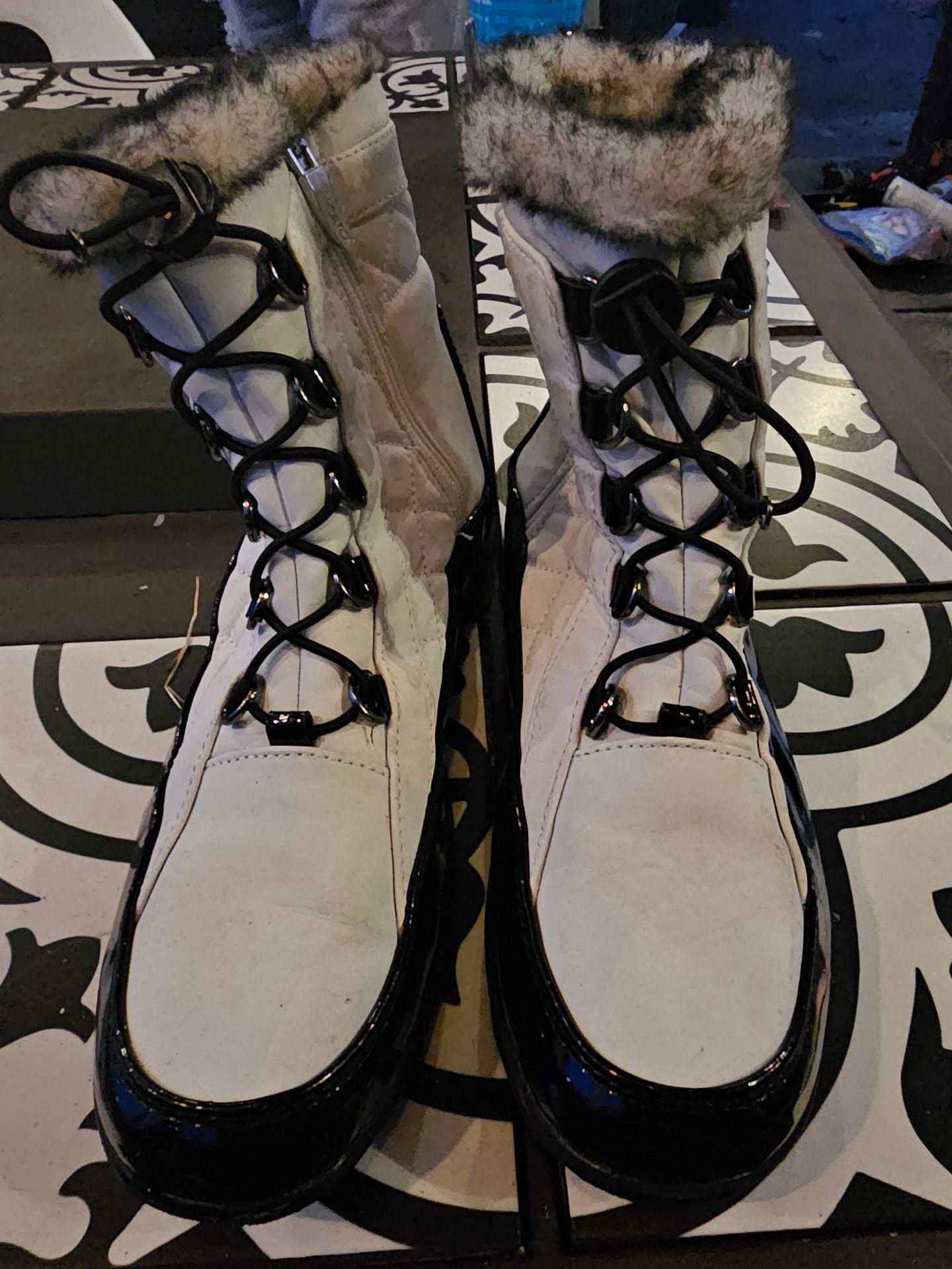 Sporto Jenny Winter Boots Size 8.5 M White Black Faux Fur Snow 1