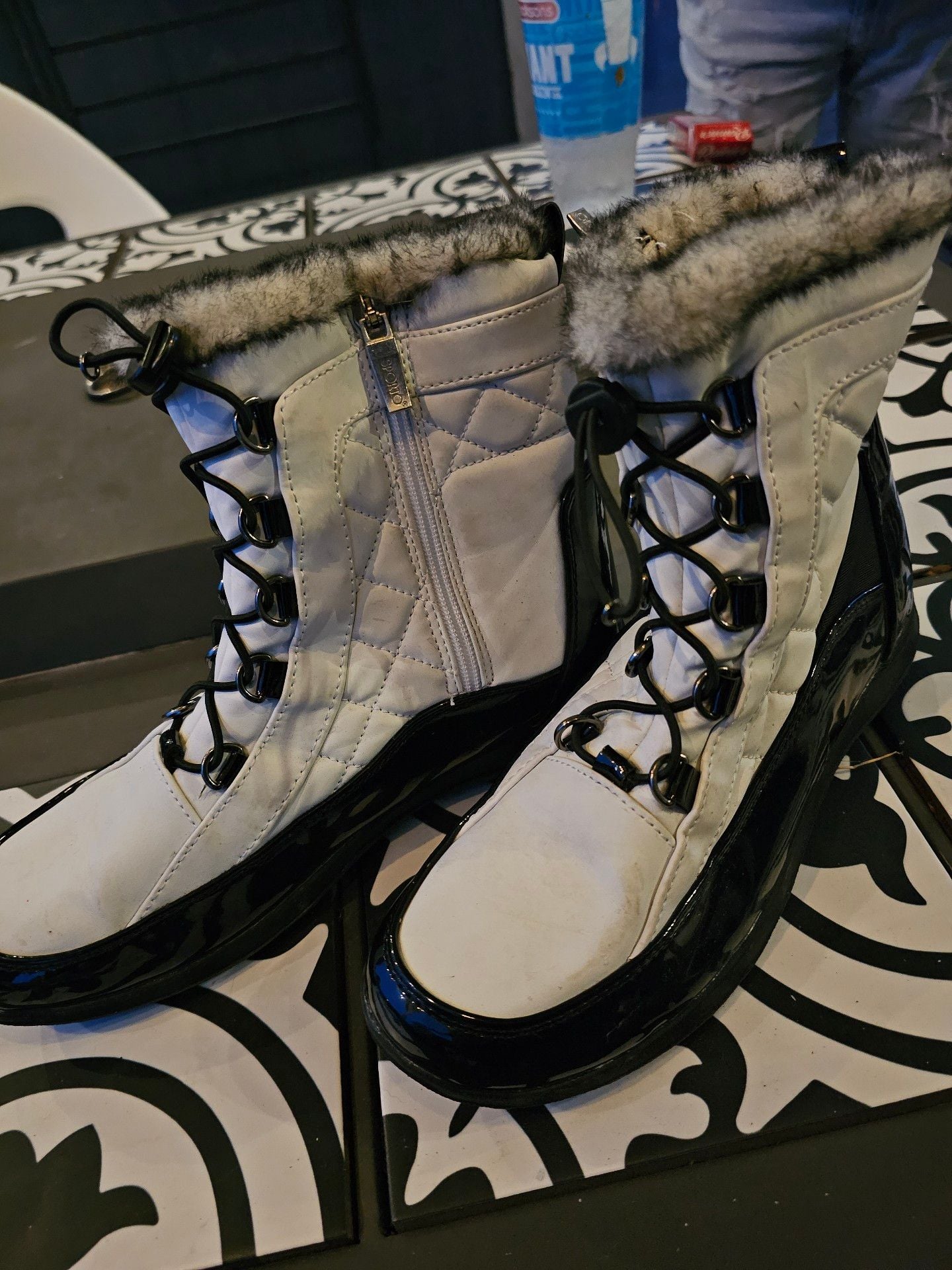 Sporto Jenny Winter Boots Size 8.5 M White Black Faux Fur Snow 2