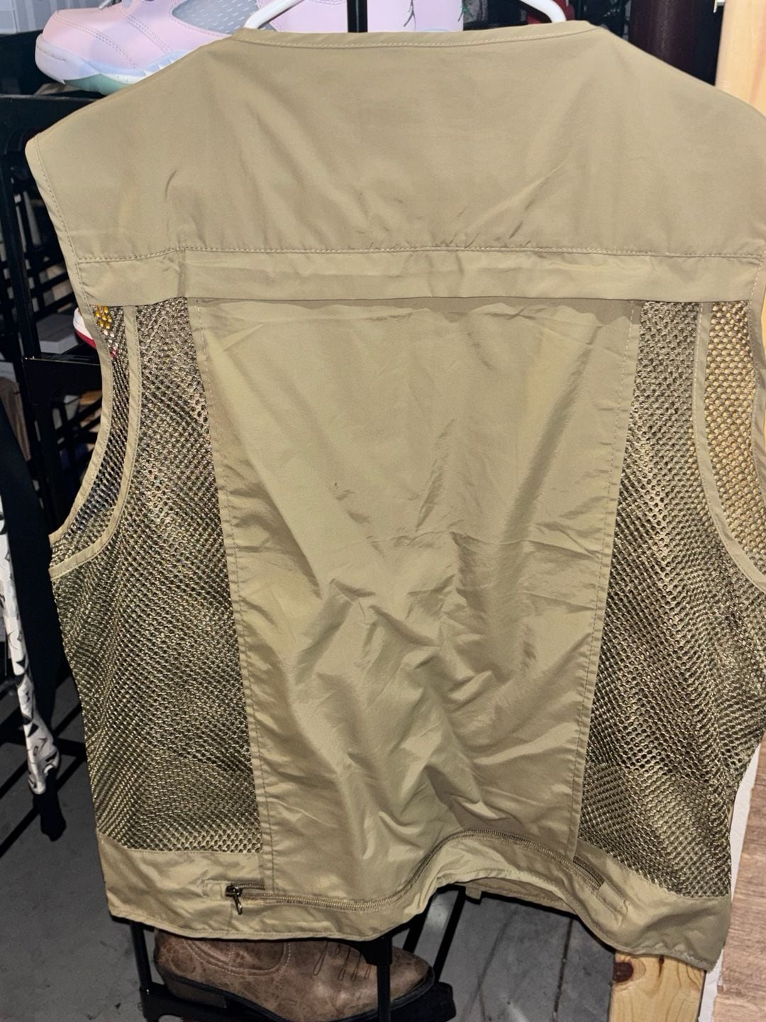 Outdoor Multi-Pocket Fishing Vest Size 4XL Khaki Lightweight 4