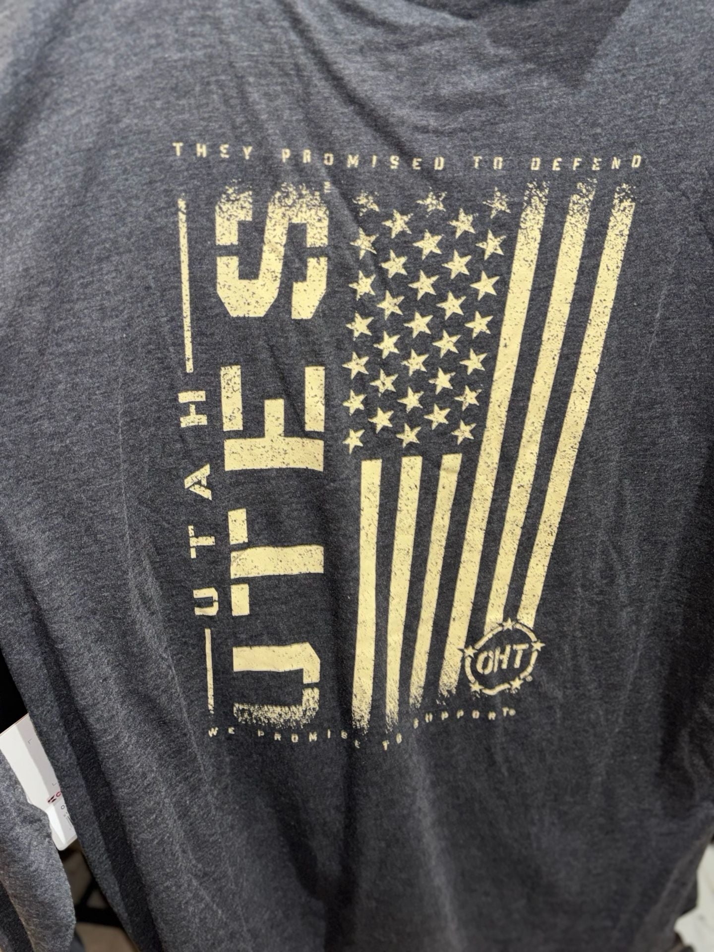Colosseum Utah Utes OHT Hoodie Size XL Long Sleeve Military Appreciation 7