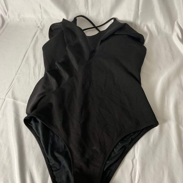Cupshe One Piece Swimsuit Size XL Black
