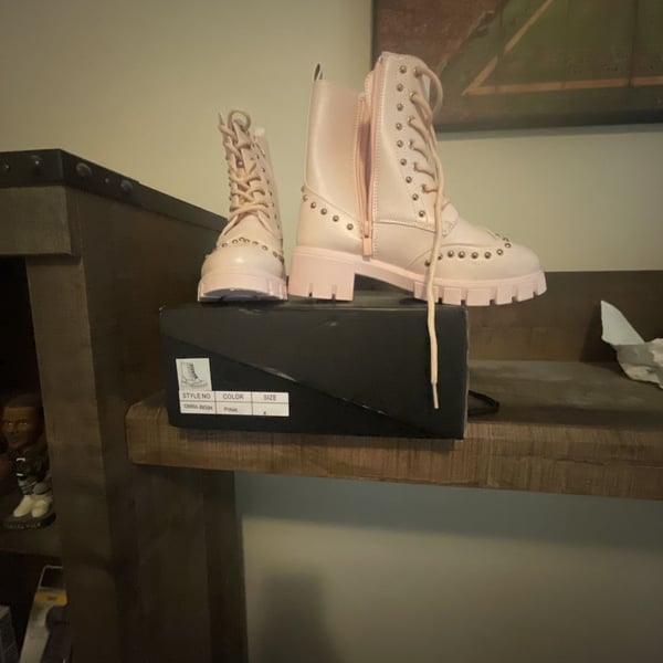 Nova Kids Combat Boots Size 4 Pink Studded Platform Booties