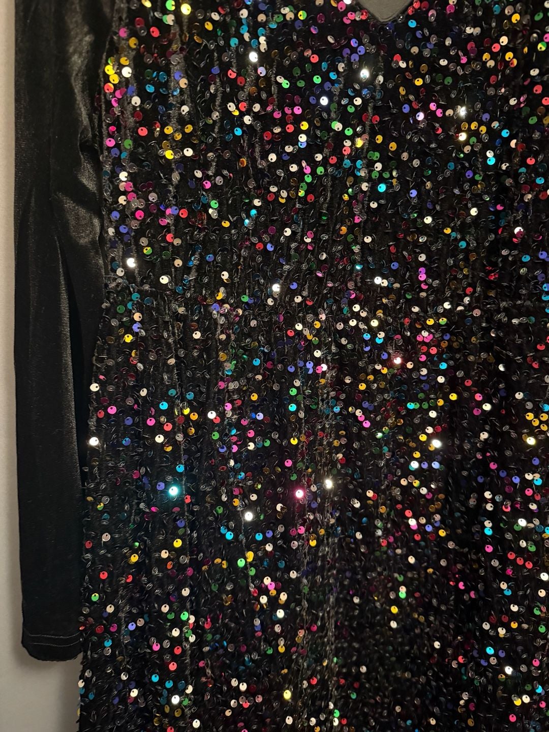 BloomChic Size 10 Medium Sequin Cover Open Back Mini Dress Black 4