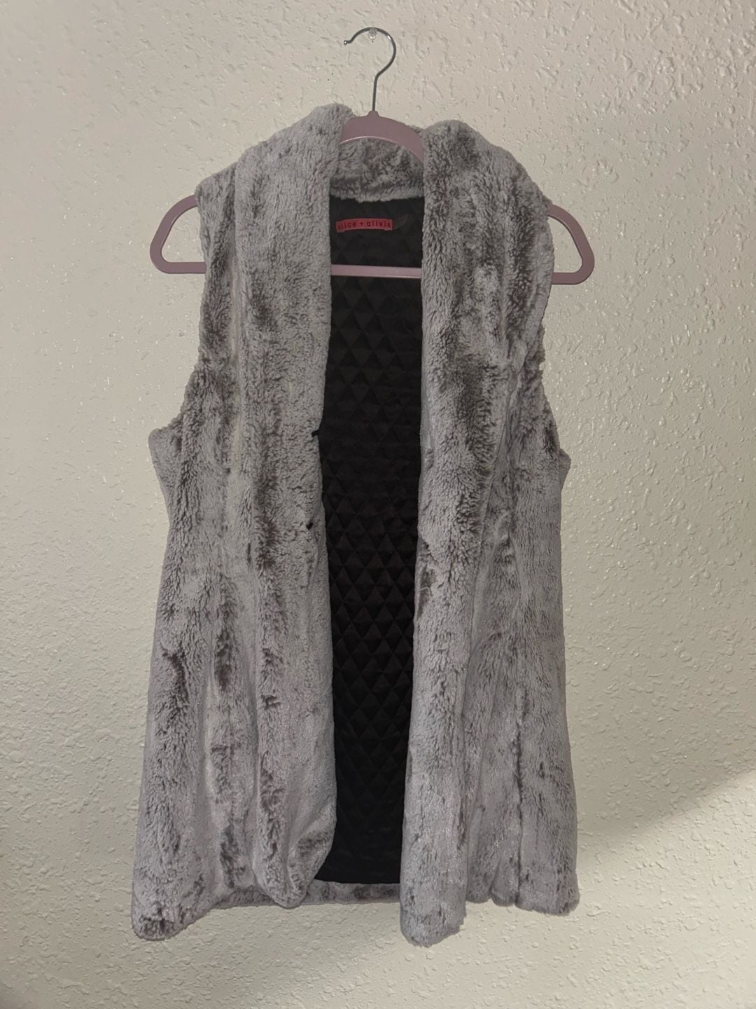 Alice + Olivia Faux Fur Vest Size S Gray Quilted 2