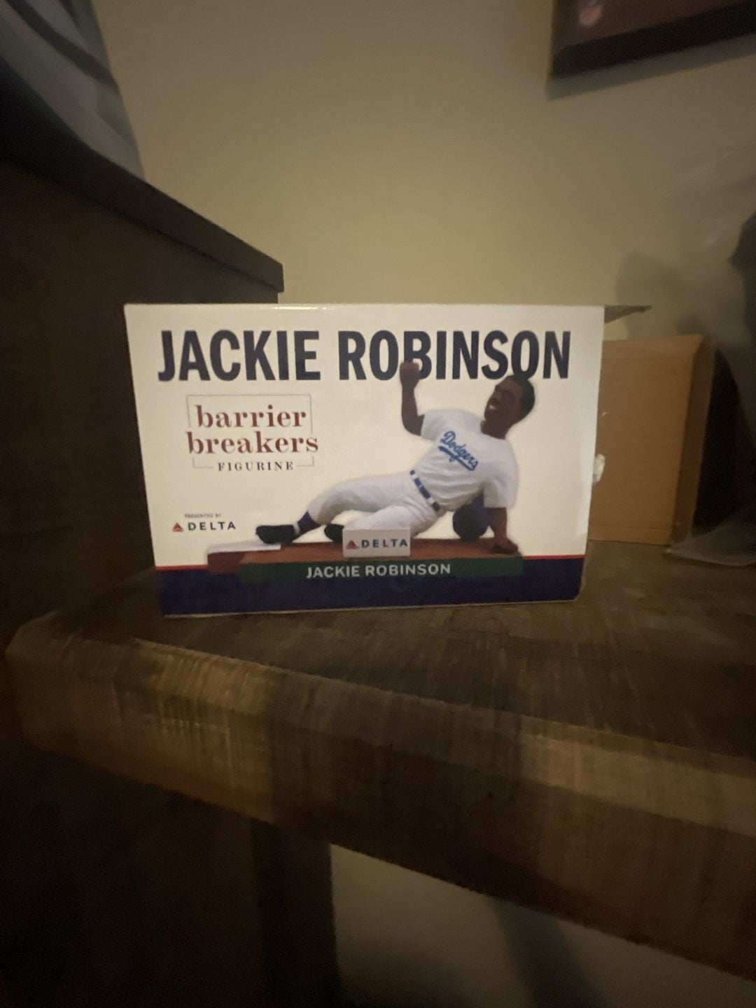 Jackie Robinson Barrier Breakers Figurine Atlanta Braves Delta Giveaway 1