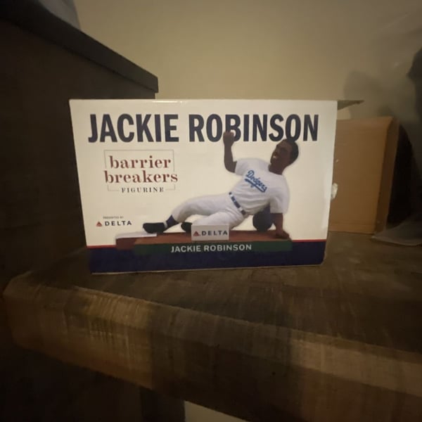 Jackie Robinson Barrier Breakers Figurine Atlanta Braves Delta Giveaway