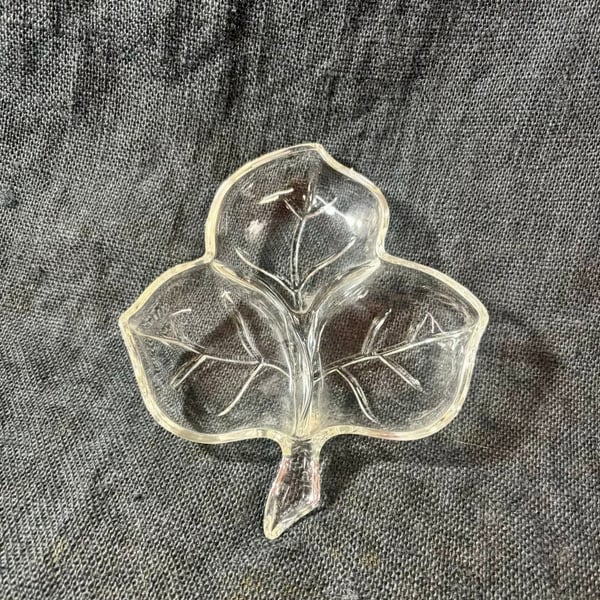 Hazel Atlas Clear Glass Ivy Leaf 3 Part Divided Dish
