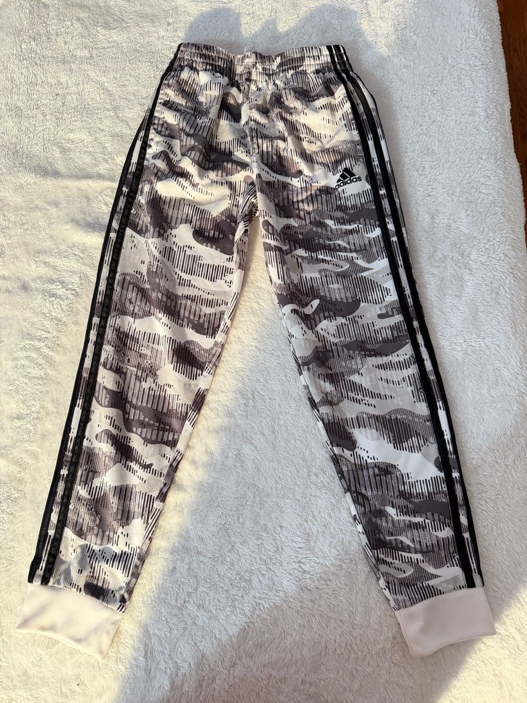 Adidas Youth Camouflage Jogger Pants Size 10/12 White Black 2