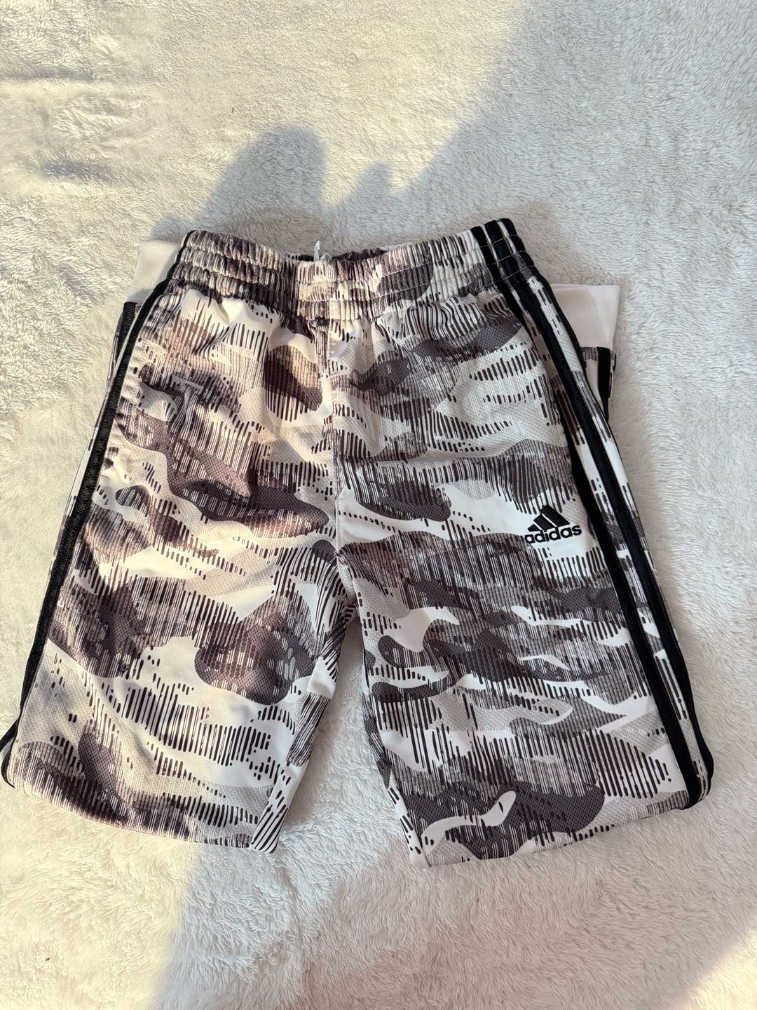 Adidas Youth Camouflage Jogger Pants Size 10/12 White Black 3