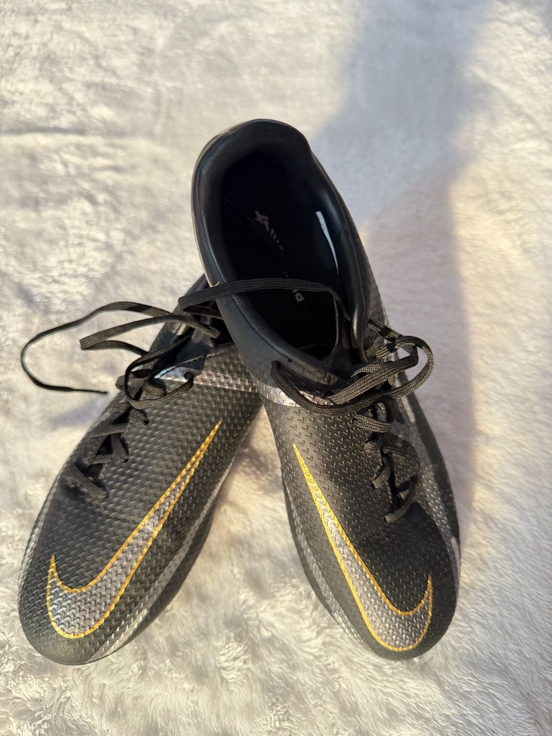 Nike Phantom GT2 Soccer Cleats Black Metallic Gold 3