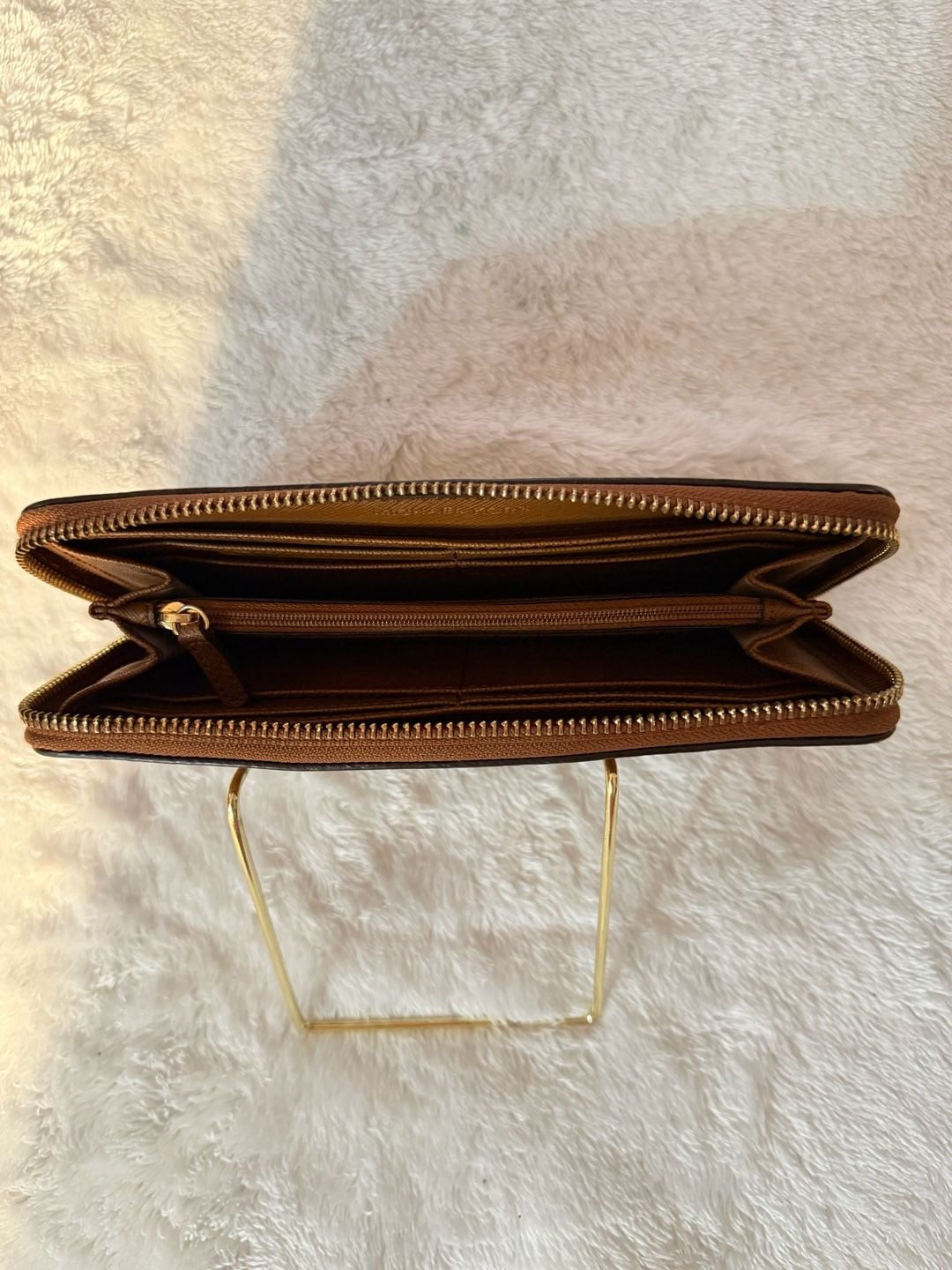 Michael Kors Jet Set Travel Continental Wallet Brown Pebbled Leather 4