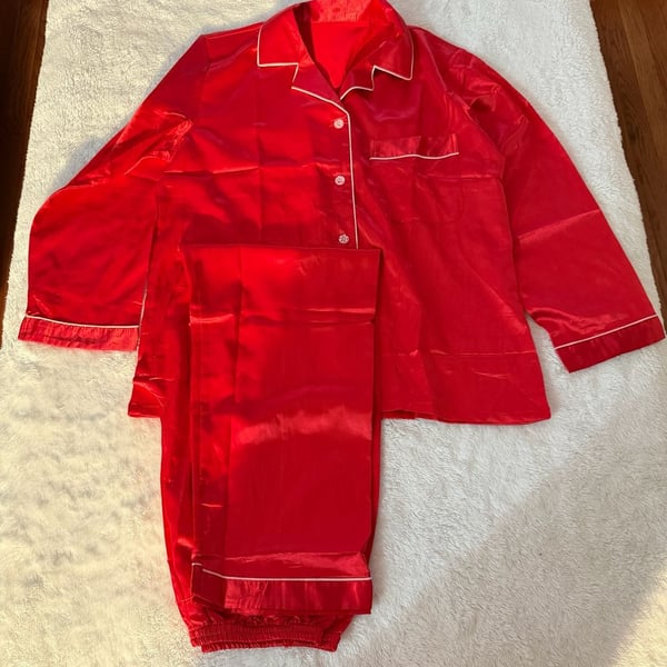 MYGBCPJS 2 Piece Kids Satin Pajamas Set Button-Down Sleepwear Loungewear PJS Shorts Sleeve Tops + Pants, Pajamas Set.