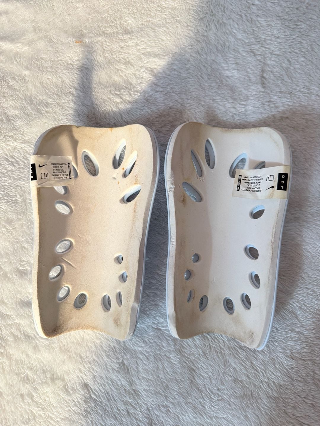 Nike J Guard Soccer Shin Guards Size L White Black 2