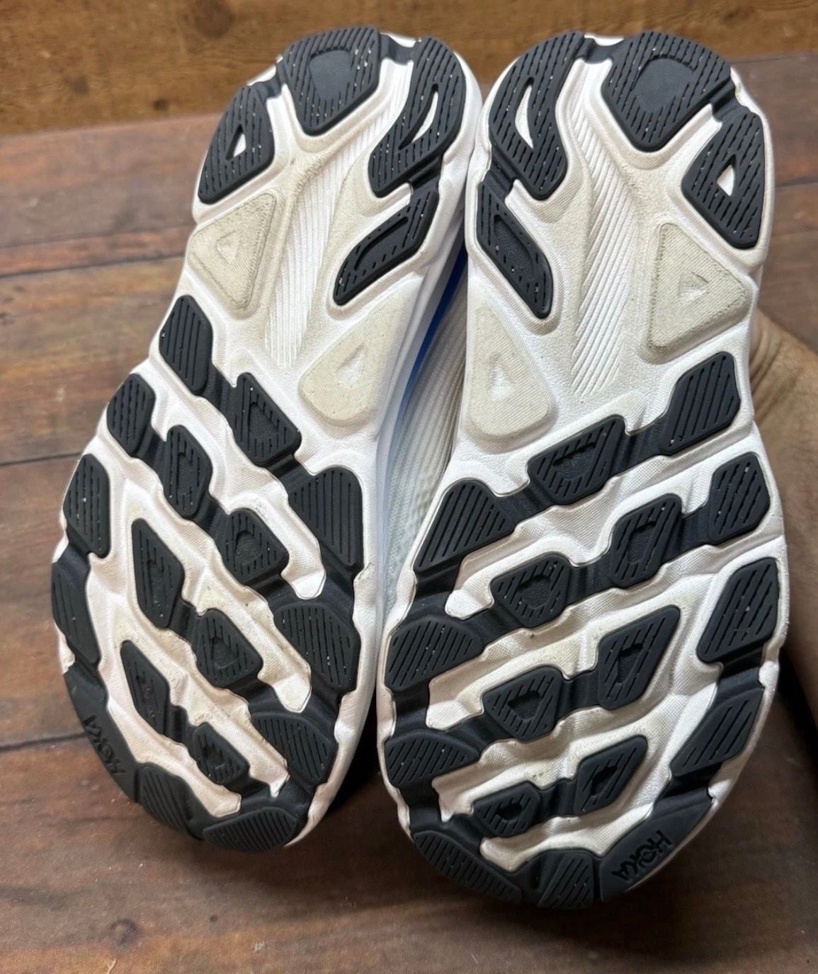 HOKA Clifton 9 Youth Size 4.5MD White Virtual Blue 6