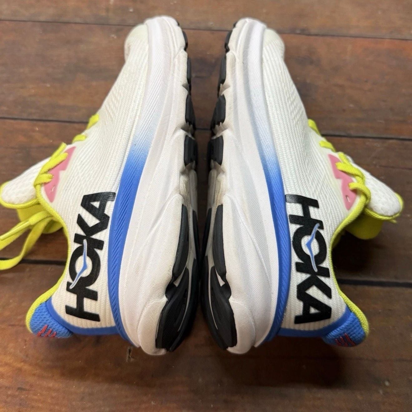 HOKA Clifton 9 Youth Size 4.5MD White Virtual Blue 7