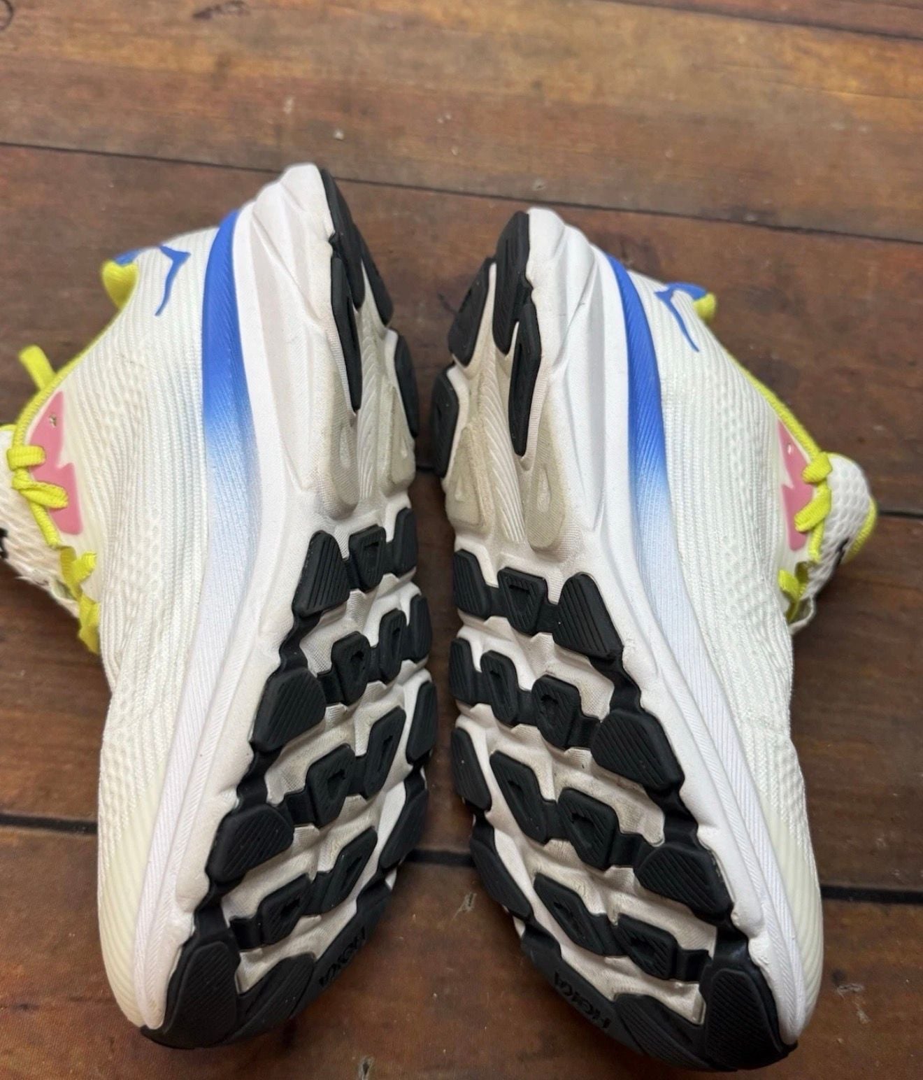 HOKA Clifton 9 Youth Size 4.5MD White Virtual Blue 8
