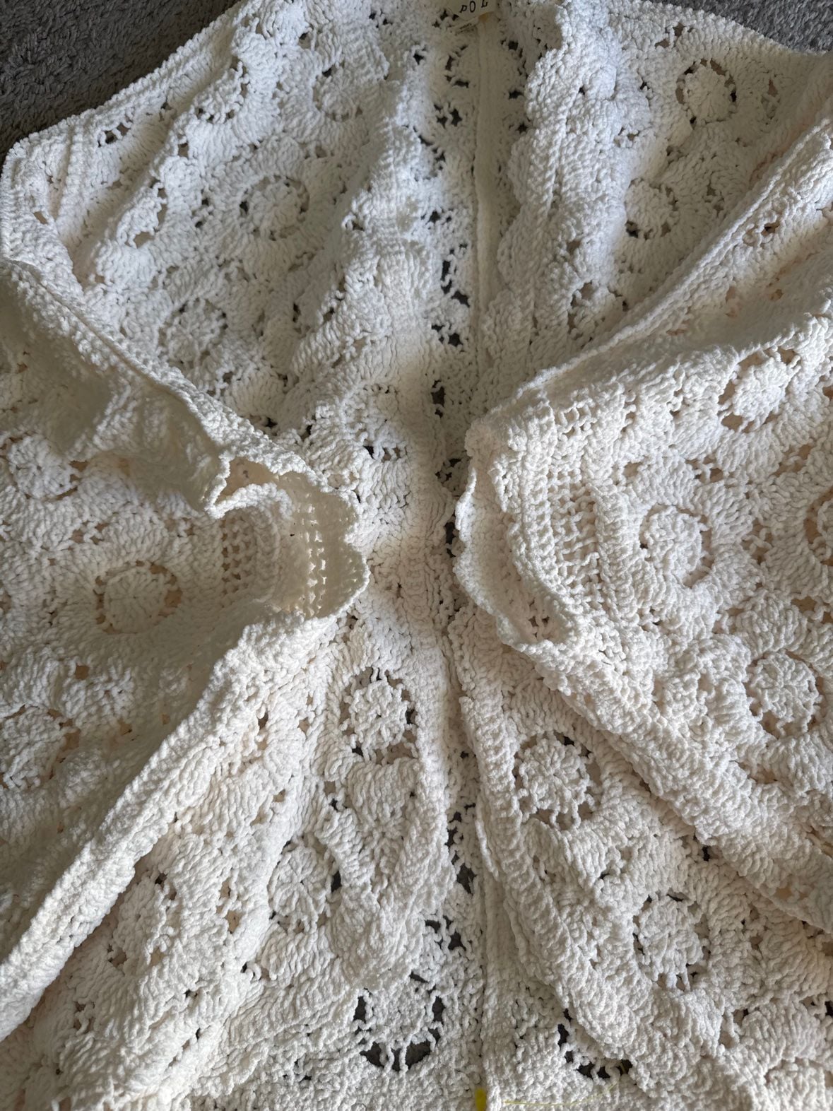 Pol Crochet open front Cardigan One Size White Sweater Poncho Cape 3