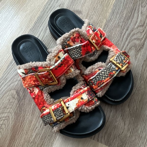 Aerosoles Laura Ashley Olivia Sherpa Slide Sandals Red Multi Size 8