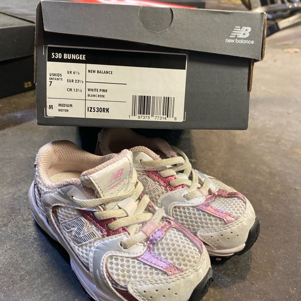 New Balance 530 Bungee Size 7 White Pink Toddler Sneakers