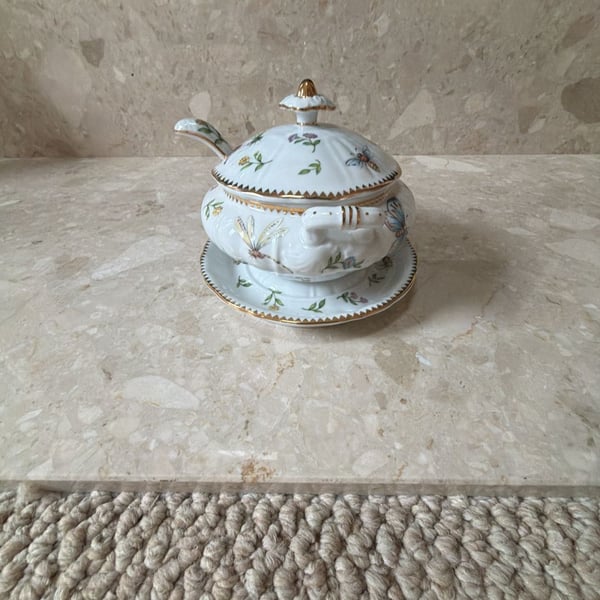 Godinger & Co. Primavera Sauce Tureen with Lid and Ladle