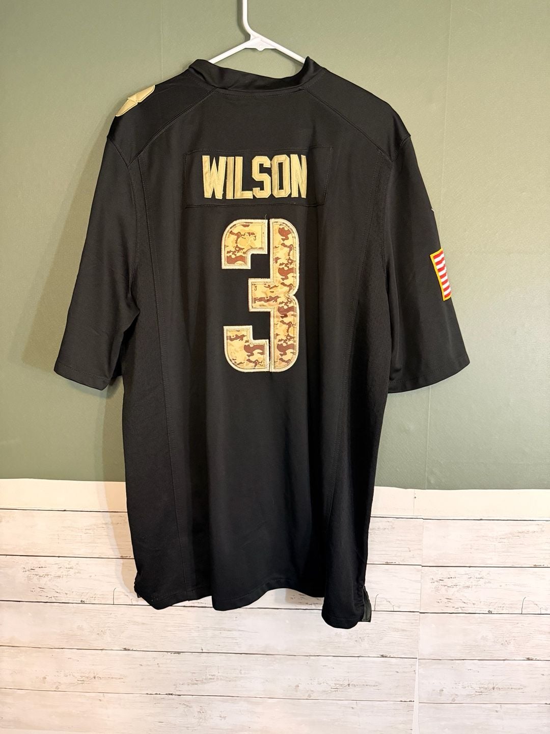 Seattle Seahawks Russell Wilson 3 Salute to Service Camo Jersey XXL 3